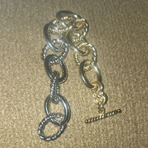 Elegant Gold and Silver Chain Bracelet. Eklexic Brand. New Never Worn.